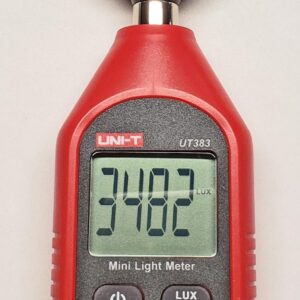 (C8) UNI-T Mini Lumen Meter